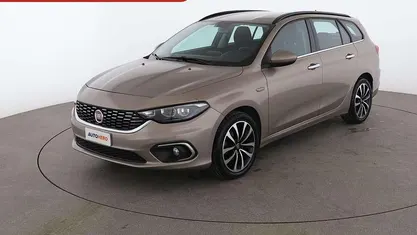 Beige Usata 2019 Fiat Tipo Lounge Station wagon | 12.099 € (Buon prezzo)