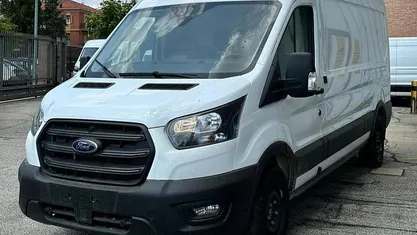 Nuova Ford Transit Trend 131 CV (96 kW) 2025 Bianco Berlina