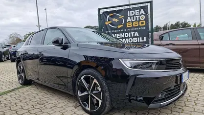 Usata Opel Astra Elegance 150 CV (110 kW) 2023 Nero Berlina