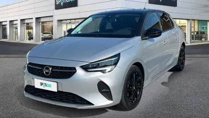Usata Opel Corsa Design & Tech 75 CV (55 kW) 2023 Argento Utilitaria