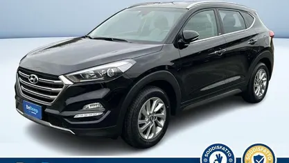 Nero pastello Usata 2016 Hyundai Tucson Xpossible SUV | 13.900 € (Buon prezzo)