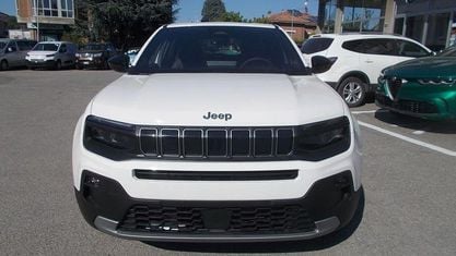 Nieuw Jeep Avenger Altitude 110 PK (80 kW) 2026 Wit SUV