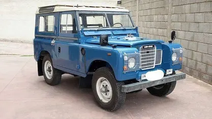 Usata Land Rover Defender 120 CV (88 kW) 1982