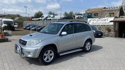 Usata Toyota RAV4 Luxury 136 CV (100 kW) 2006 SUV