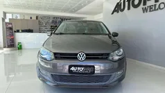 Grigio Usata 2010 VW Polo Comfortline Tre volumi | 4800 € (Buon prezzo)
