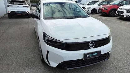 Bianco Nuova 2025 Opel Corsa Edition Berlina | 15.300 € (Buon prezzo)