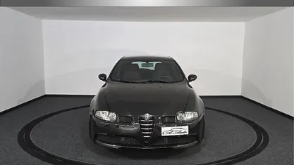 Usata Alfa Romeo 147 GTA 252 CV (185 kW) 2004 Grigio Utilitaria