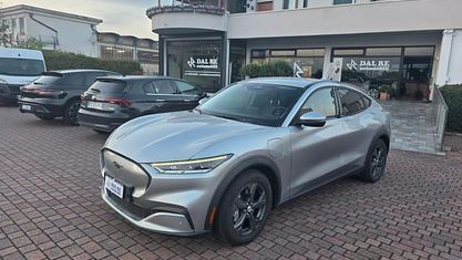 Usata Ford Mustang Mach-E Standard Range 197 kW (269 CV) 2022 Argento SUV
