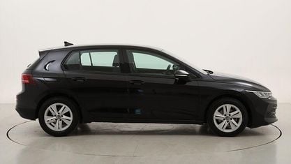 Usata VW Golf VIII Life 115 CV (84 kW) 2025 Berlina