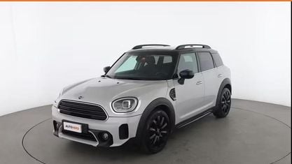Second-hand Mini Cooper D Countryman Essential 150 CP (110 kW) 2021 Alb SUV