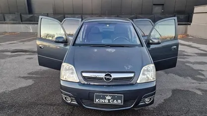 Usata Opel Meriva Cosmo 105 CV (77 kW) 2006 Monovolume