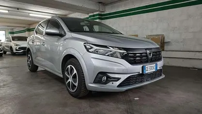 Usata Dacia Sandero Comfort 101 CV (74 kW) 2021 Berlina