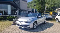 Usata 2021 VW Golf VIII Life Due volumi | 19.700 € (Buon prezzo)