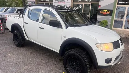 Usata Mitsubishi L200 Invite+ 136 CV (100 kW) 2012 Pick-up