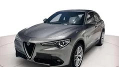 Usata 2019 Alfa Romeo Stelvio Executive SUV | 24.900 € (Buon prezzo)
