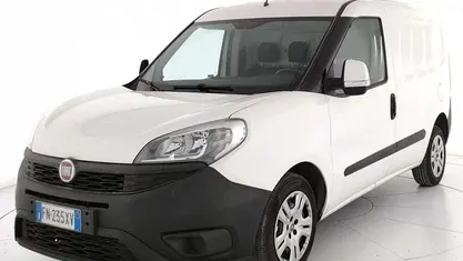 Bianco Usata 2018 Fiat Doblò Monovolume | 7540 € (Buon prezzo)