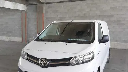 Nuova Toyota Proace 56 kW (77 CV) 2025 Bianco Monovolume