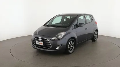 Usata Hyundai ix20 125 CV (91 kW) 2019 Grigio Utilitaria