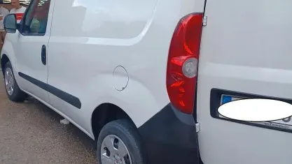Usata Fiat Doblò Easy 95 CV (69 kW) 2021 Bianco Monovolume