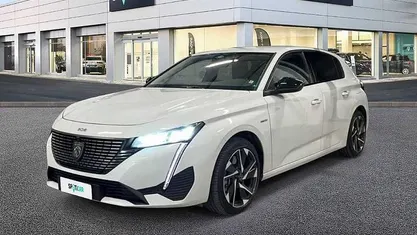 Bianco Usata 2023 Peugeot 308 Allure Tre volumi | 23.700 € (Buon prezzo)