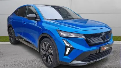 Usata Renault Rafale Esprit Alpine 131 CV (96 kW) 2024 Blu frame SUV