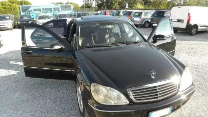 Usata Mercedes S320 AMG 224 CV (164 kW) 2000 Nero Berlina