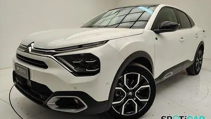 Usata Citroën e-C4 Shine 100 kW (136 CV) 2023 Bianco SUV