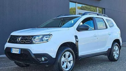 Usata Dacia Duster Comfort 101 CV (74 kW) 2021 Bianco SUV