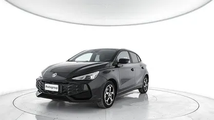 Usata MG MG3 Luxury 194 CV (142 kW) 2025 Nero Utilitaria