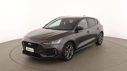 Usado Ford Focus ST-Line 125 HP (91 kW) 2022 Cinzento