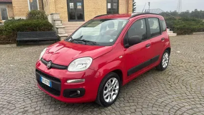 Usata Fiat Panda 75 CV (55 kW) 2013 Rosso Utilitaria