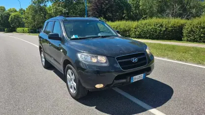 Usata Hyundai Santa Fe Dynamiq 156 CV (114 kW) 2008 Nero SUV