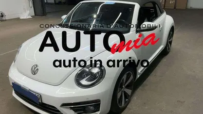 Bianco Usata 2014 VW Maggiolino R-line Cabrio | 20.900 € (Buon prezzo)