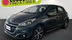 Grigio Usata 2017 Peugeot 208 Allure Due volumi | 8700 € (Buon prezzo)