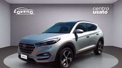 Usata Hyundai Tucson Xpossible 136 CV (100 kW) 2016 Argento SUV