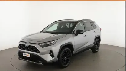 Usata Toyota RAV4 Hybrid Style 222 CV (163 kW) 2022 Argento SUV
