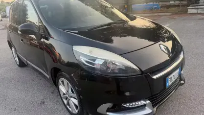 Usata Renault Scénic III Bose Edition 110 CV (80 kW) 2012 Nero Monovolume