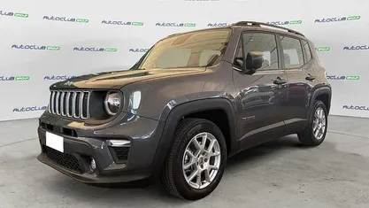 Grigio Usata 2024 Jeep Renegade Altitude SUV | 23.900 € (Buon prezzo)