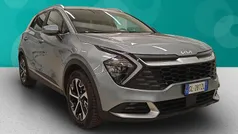 Lunar silver Usata 2022 Kia Sportage 2 SUV | 25.900 € (Buon prezzo)