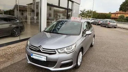 Usata Citroën C4 Feel 99 CV (72 kW) 2016 Berlina