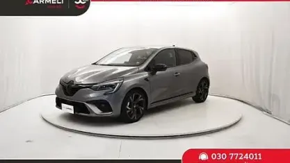 Usata Renault Clio V Engineered 145 CV (106 kW) 2023 Grigio Berlina