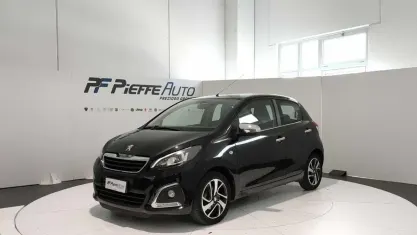 Usata Peugeot 108 Allure 69 CV (50 kW) 2015 Nero Utilitaria