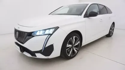 Usata Peugeot 308 SW Allure 131 CV (96 kW) 2022 Biancobianco Station wagon