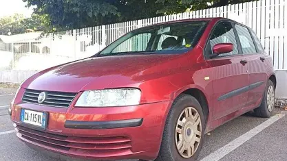 Usata Fiat Stilo Active 103 CV (75 kW) 2002 Rosso Berlina