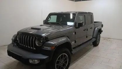Grigio Usata 2023 Jeep Gladiator Overland Pick-up | 59.990 €