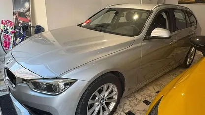 Usata BMW 316 Advantage 116 CV (85 kW) 2018 Grigio Station wagon