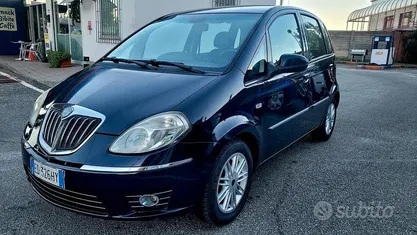 Usata Lancia Musa 77 CV (56 kW) 2011 Blu Monovolume