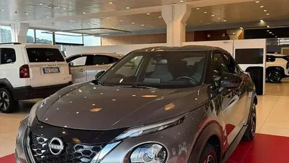 Usata Nissan Juke N-Connecta 143 CV (105 kW) 2023 Grigio SUV