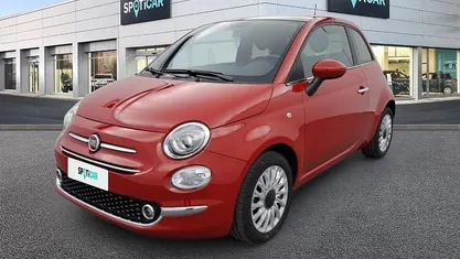 Usata Fiat 500 Dolcevita 70 CV (51 kW) 2024 Rosso Utilitaria
