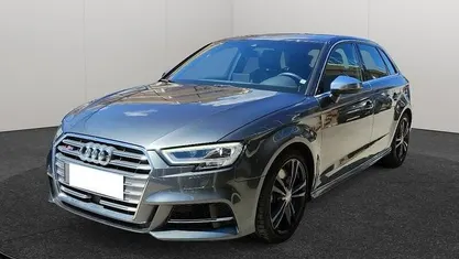 Usata 2019 Audi A3 Comfort Tre volumi | 29.500 € (Buon prezzo)